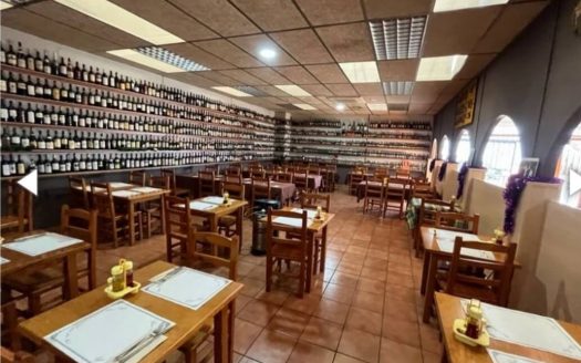 地址：Les Planes De La Serra,  Sur街, 37号